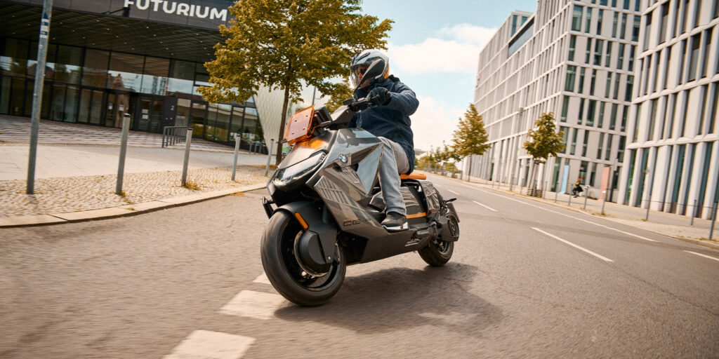 BMW-CE-04-Electric-Scooter-Hero 1400