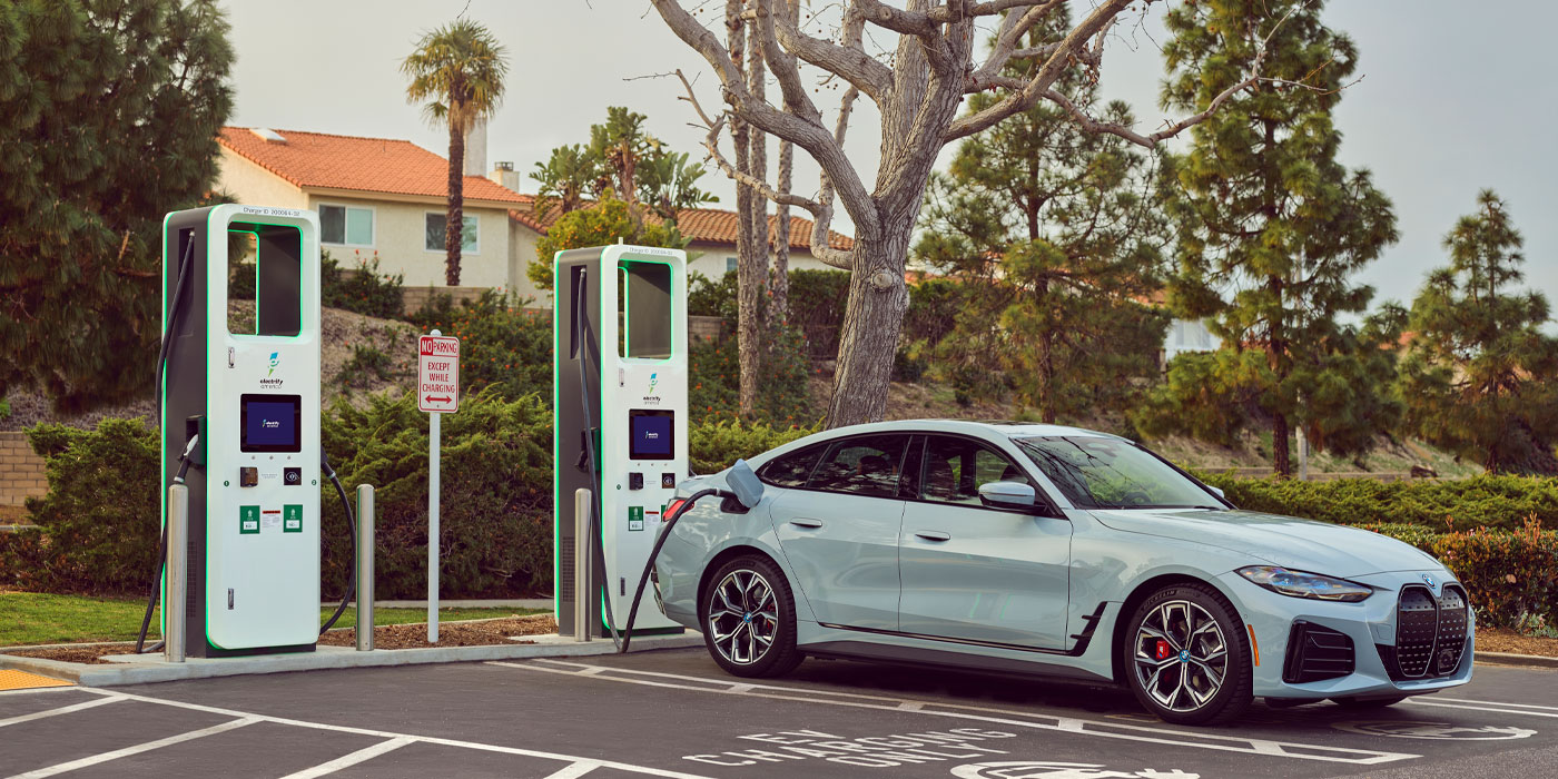 BMW-Electrify-America-Collaboration-Complimentary-30-minute-Charging-1400