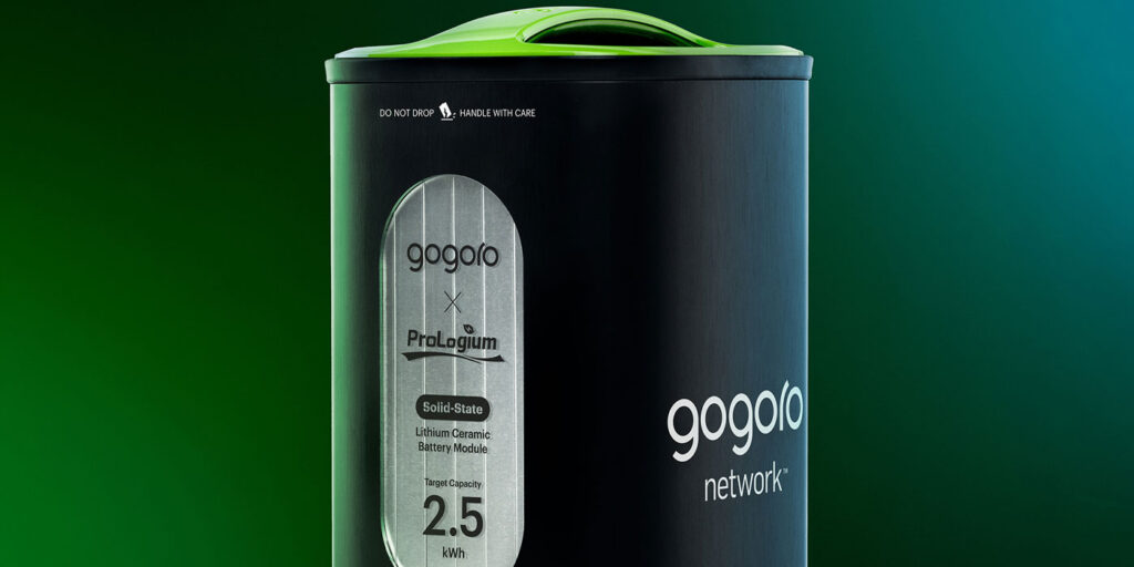 Gogoro-Swappable-EV-Car-Battery-1-1400