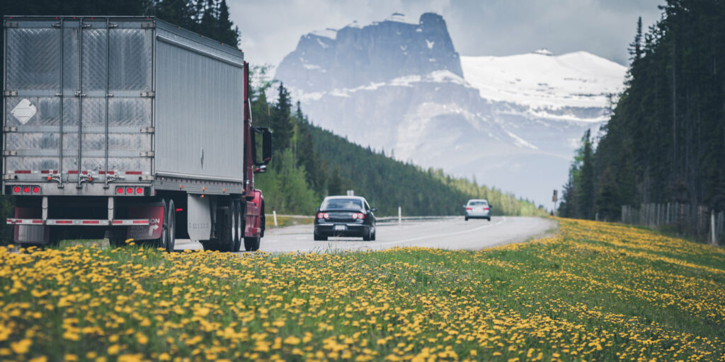 Canada-truck-decarbonization-1400