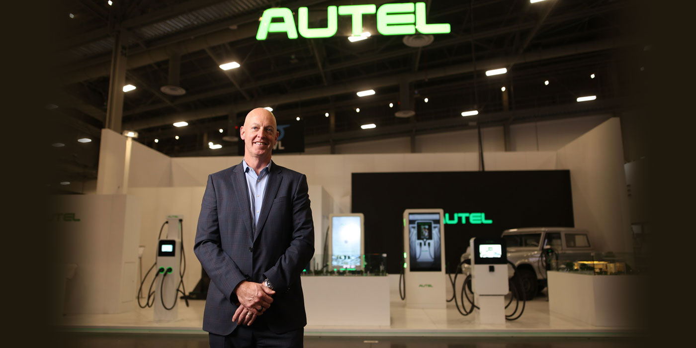 Autel-Energy-Chicago-Auto-Show-1400