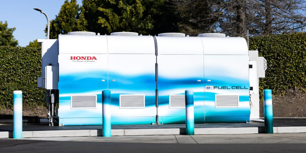 Honda-Stationary-Fuel-Cell-1400